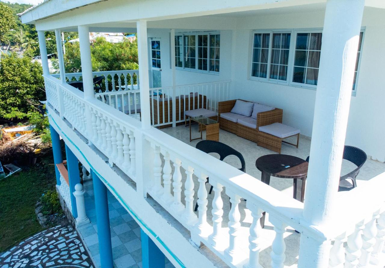 Hotel El Pirata Morgan Fresh Water Bay Exterior photo