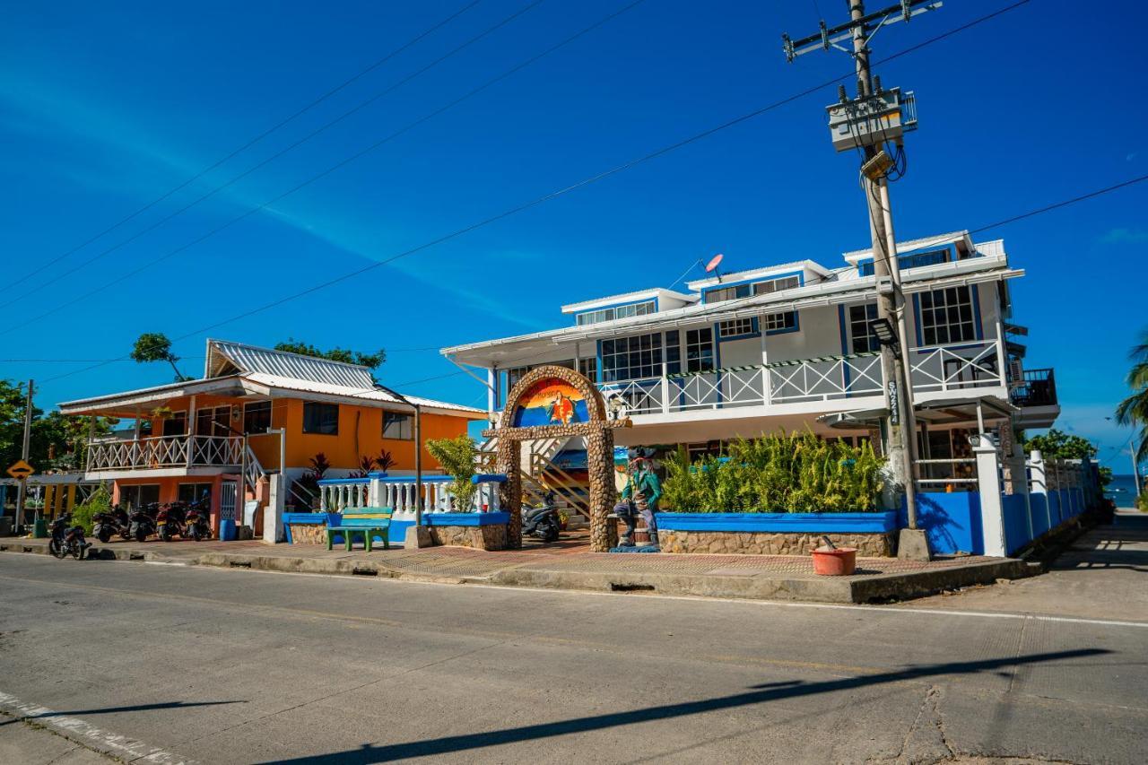 Hotel El Pirata Morgan Fresh Water Bay Exterior photo